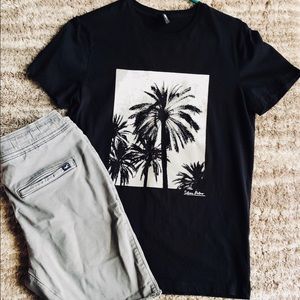 H&M t-shirt black